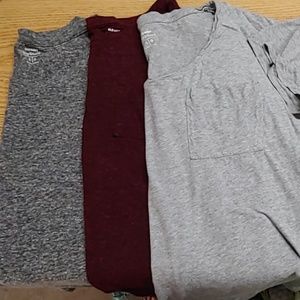 Lot 3 Old Navy "boyfriend" T-shirts large